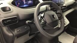 PEUGEOT PARTNER PARTNER FOURGON XL 950 KG BLUEHDI 130 S&S EAT8 4 portes VUL Diesel