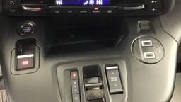 PEUGEOT PARTNER STANDARD LIGHT 650 KG PARTNER FOURGON M 650 KG BLUEHDI 130 S&S EAT8