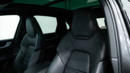 PORSCHE CAYENNE CAYENNE E-Hybrid 3.0 V6 470 ch