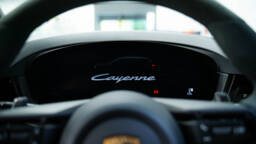 PORSCHE CAYENNE CAYENNE E-Hybrid 3.0 V6 470 ch