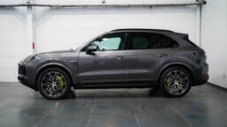 PORSCHE CAYENNE CAYENNE E-Hybrid 3.0 V6 470 ch