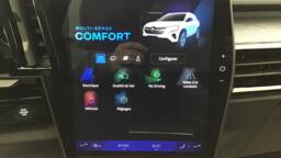 RENAULT AUSTRAL Austral E-Tech full hybrid 200 GSR2 Techno5 portes VP Essence Courant électrique042024 - 042025