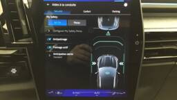 RENAULT AUSTRAL Austral E-Tech full hybrid 200 GSR2 Techno5 portes VP Essence Courant électrique042024 - 042025