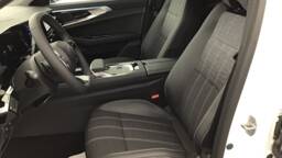 RENAULT AUSTRAL Austral E-Tech full hybrid 200 GSR2 Techno5 portes VP Essence Courant électrique042024 - 042025