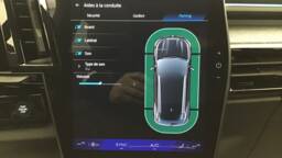 RENAULT AUSTRAL Austral E-Tech full hybrid 200 GSR2 Techno5 portes VP Essence Courant électrique042024 - 042025