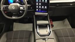 RENAULT AUSTRAL Austral E-Tech full hybrid 200 GSR2 Techno5 portes VP Essence Courant électrique042024 - 042025