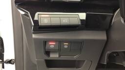 RENAULT AUSTRAL Austral E-Tech full hybrid 200 GSR2 Techno5 portes VP Essence Courant électrique042024 - 042025