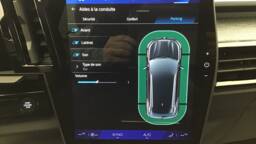 RENAULT AUSTRAL Austral E-Tech full hybrid 200 GSR2 Techno5 portes VP Essence Courant électrique042024 - 042025