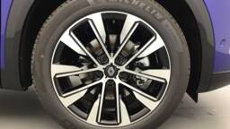 RENAULT AUSTRAL Austral E-Tech full hybrid 200 GSR2 Techno5 portes VP Essence Courant électrique042024 - 042025