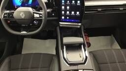 RENAULT AUSTRAL Austral E-Tech full hybrid 200 GSR2 Techno5 portes VP Essence Courant électrique042024 - 042025