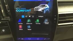 RENAULT AUSTRAL Austral E-Tech full hybrid 200 GSR2 Techno5 portes VP Essence Courant électrique042024 - 042025