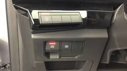 RENAULT AUSTRAL Austral E-Tech full hybrid 200 GSR2 Techno5 portes VP Essence Courant électrique042024 - 042025