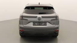 RENAULT AUSTRAL Austral E-Tech full hybrid 200 GSR2 Techno5 portes VP Essence Courant électrique042024 - 042025