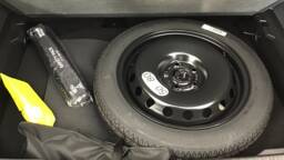 RENAULT CAPTUR 4 Captur E-Tech full hybrid 145 ch esprit Alpine5 portes VP Essence Courant électrique042024 - 052025