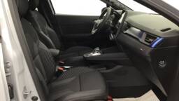 RENAULT CAPTUR 4 Captur E-Tech full hybrid 145 ch esprit Alpine5 portes VP Essence Courant électrique042024 - 052025