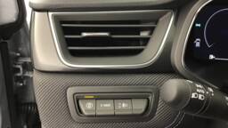 RENAULT CAPTUR 4 Captur E-Tech full hybrid 145 ch esprit Alpine5 portes VP Essence Courant électrique042024 - 052025