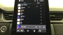 RENAULT CAPTUR 4 Captur E-Tech full hybrid 145 ch esprit Alpine5 portes VP Essence Courant électrique042024 - 052025