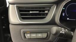 RENAULT CAPTUR 4 Captur E-Tech full hybrid 145 ch esprit Alpine5 portes VP Essence Courant électrique042024 - 052025