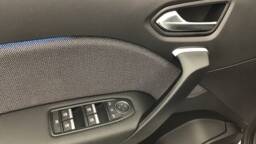 RENAULT CAPTUR 4 Captur TCe 90 ch Techno5 portes VP Essence sans plomb012025 - En cours