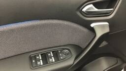 RENAULT CAPTUR 4 Captur TCe 90 ch Techno5 portes VP Essence sans plomb012025 - En cours