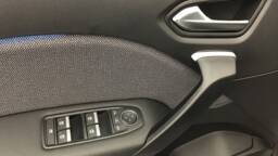 RENAULT CAPTUR 4 Captur TCe 90 ch Techno5 portes VP Essence sans plomb012025 - En cours