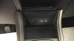 RENAULT CAPTUR 4 Captur TCe 90 ch Techno5 portes VP Essence sans plomb012025 - En cours