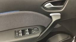 RENAULT CAPTUR 4 Captur TCe 90 ch Techno5 portes VP Essence sans plomb012025 - En cours