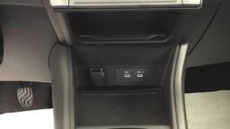 RENAULT CAPTUR 4 Captur TCe 90 ch Techno5 portes VP Essence sans plomb012025 - En cours