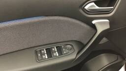 RENAULT CAPTUR 4 Captur TCe 90 ch Techno5 portes VP Essence sans plomb012025 - En cours