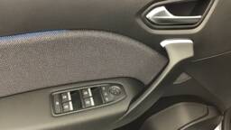 RENAULT CAPTUR 4 Captur TCe 90 ch Techno5 portes VP Essence sans plomb012025 - En cours