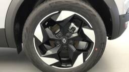 RENAULT CAPTUR 4 Captur TCe 90 ch Techno5 portes VP Essence sans plomb012025 - En cours