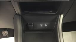 RENAULT CAPTUR 4 Captur TCe 90 ch Techno5 portes VP Essence sans plomb012025 - En cours