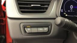 RENAULT CAPTUR 4 Captur TCe 90 ch Techno5 portes VP Essence sans plomb012025 - En cours