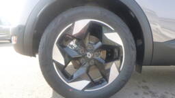 RENAULT CAPTUR Captur E-Tech full hybrid 145 Techno +Pack Hiver