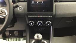 RENAULT CLIO Clio TCe 90 ch GSR2 Techno5 portes VP Essence sans plomb042024 - En cours