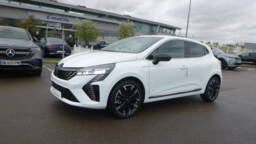 RENAULT CLIO V Clio TCe 90 X-Tronic Techno +Pack Look