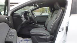 RENAULT CLIO V Clio TCe 90 X-Tronic Techno +Pack Look