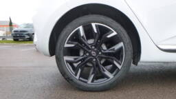 RENAULT CLIO V Clio TCe 90 X-Tronic Techno +Pack Look