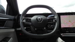 RENAULT ESPACE VI Espace E-Tech full hybrid 200 Iconic 7PL +Toit vitré + Hi-Fi Harman