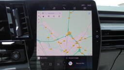 RENAULT ESPACE VI Espace E-Tech full hybrid 200 Iconic 7PL +Toit vitré + Hi-Fi Harman