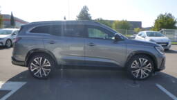 RENAULT ESPACE VI Espace E-Tech full hybrid 200 Iconic 7PL +Toit vitré + Hi-Fi Harman