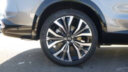 RENAULT ESPACE VI Espace E-Tech full hybrid 200 Iconic 7PL +Toit vitré + Hi-Fi Harman