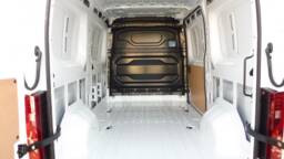 RENAULT Master Master F3500 L2H2 2.0 BLUE DCI 150CH EXTRA AUTO - 25