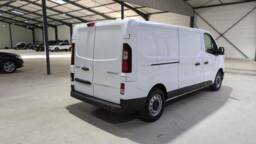 RENAULT TRAFIC FOURGON NOUVEAU TRAFIC FOURGON NOUVEAU L2H1 3T BLUE DCI 150 AUTO EXTRA + PLANCHER BOIS + RADARS AV