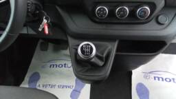 RENAULT TRAFIC FOURGON Trafic Fgn L1H1 2T8 110 Confort +PDC AR