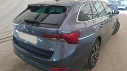 SKODA OCTAVIA COMBI Octavia Combi TSI PHEV iV 204 DSG6e Style +360 +Hayon électrique