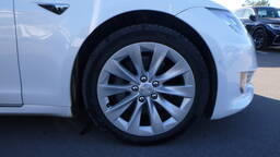 TESLA MODEL S MODEL S 75D Dual Motor