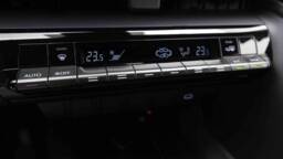 TOYOTA C-HR C-HR 1.8 Hybrid 140 CVT Dynamic