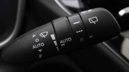 TOYOTA COROLLA PRO HYBRIDE Corolla Cross 1.8 Hybrid 140 E-CVT Lounge