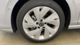 VOLKSWAGEN GOLF GOLF 8 1.5 ETSI EVO2 150 DSG7 LIFE PLUS